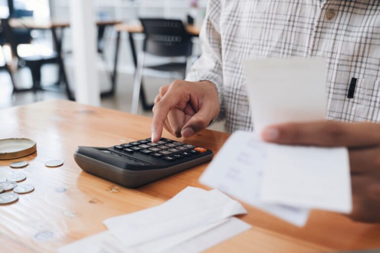 calculateur avec prix ttc sur une table