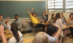 jeunes en formation bafa en groupe dynamique