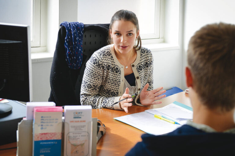 personne recevant des conseils juridiques