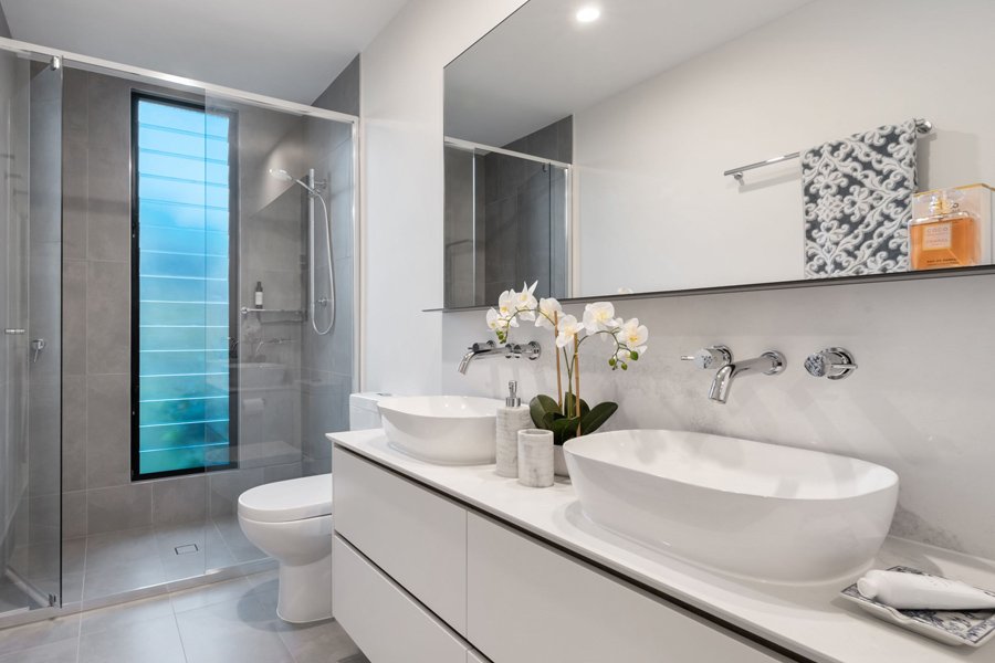 Quel Carrelage Sol Choisir Pour Une Salle De Bain Moderne Et Durable