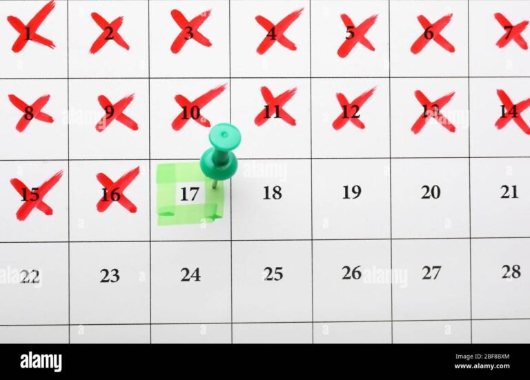 un calendrier avec des dates marquees 2