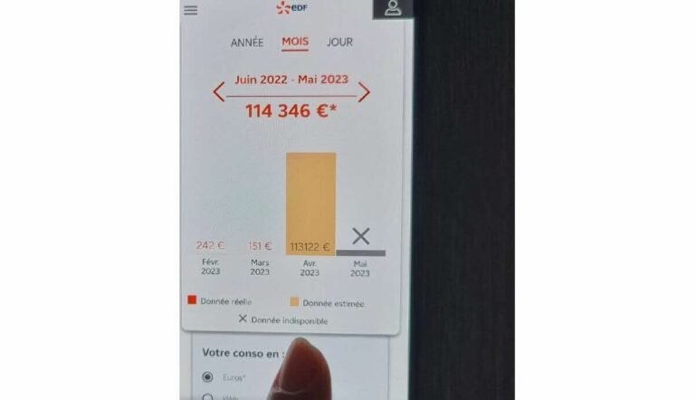 un telephone avec une facture edf affichee
